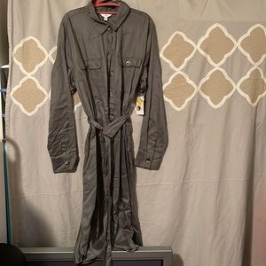 NWT BUTTON FRONT DRESS